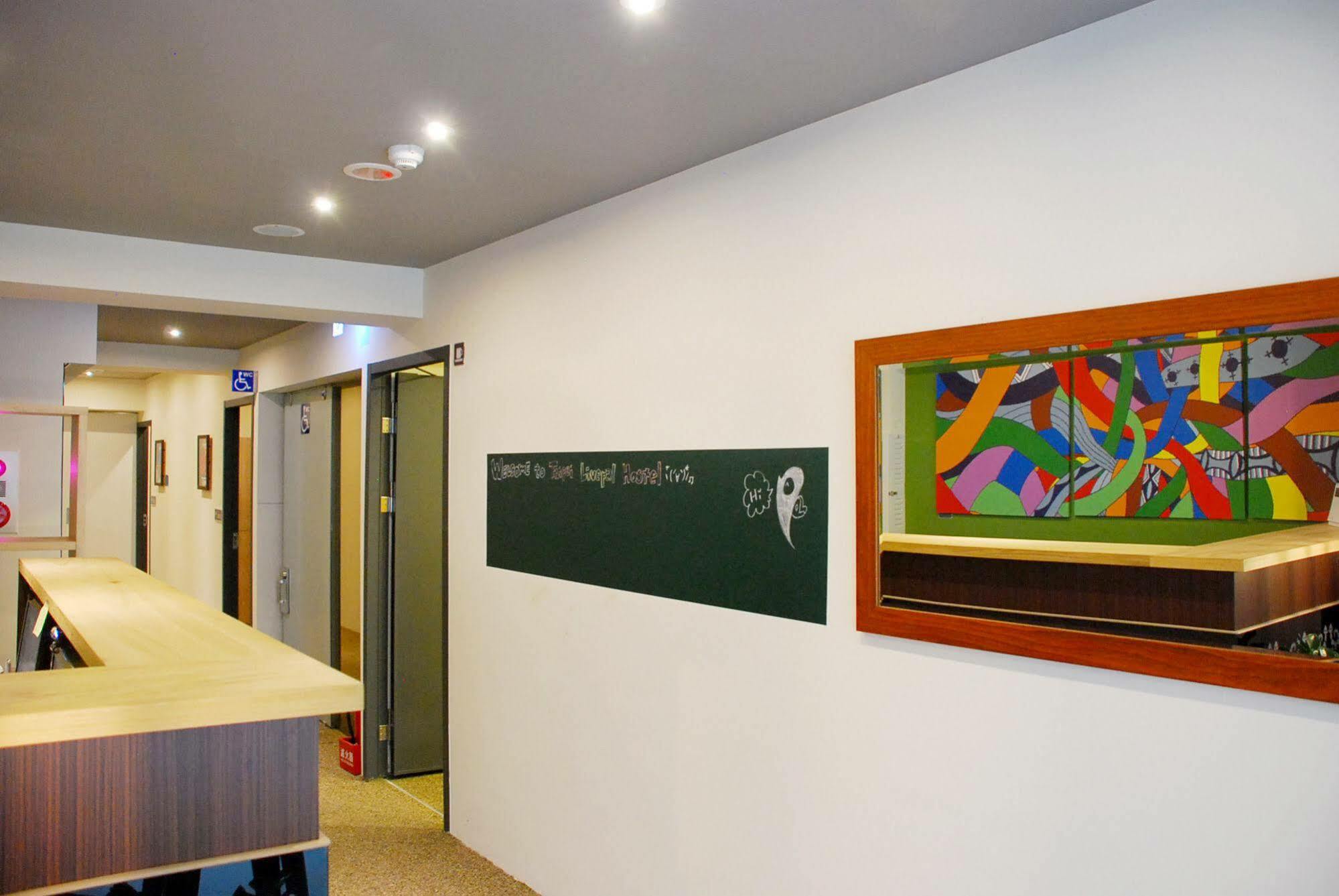 Taipei Livepal Hostel Екстер'єр фото